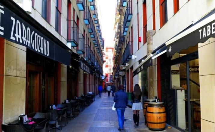 Apartamento En El Centro De Zaragoza "El Rubi Del Pilar" Ngoại thất bức ảnh