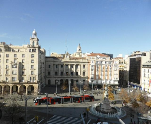 Apartamento En El Centro De Zaragoza "El Rubi Del Pilar" Ngoại thất bức ảnh